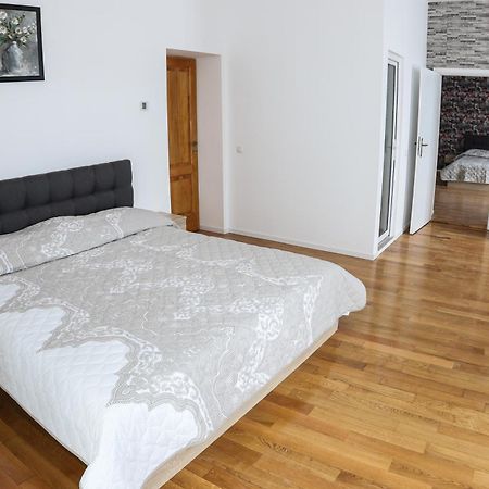 Floasiu Residence Guesthouse Sibiu Exterior foto
