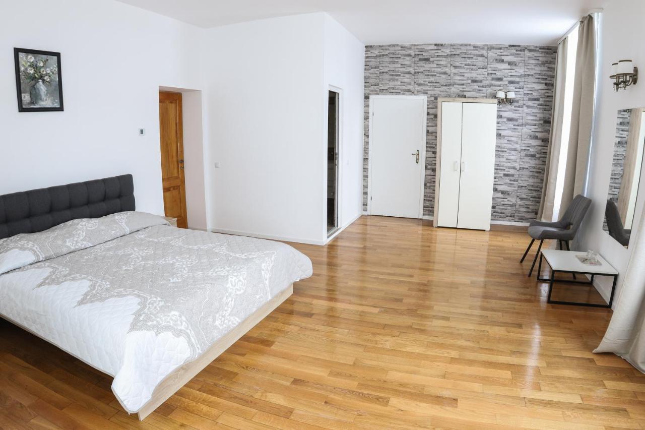 Floasiu Residence Guesthouse Sibiu Exterior foto