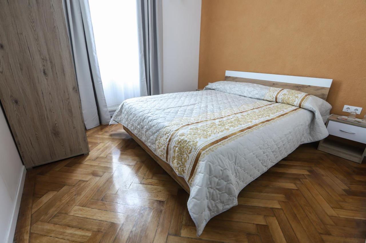 Floasiu Residence Guesthouse Sibiu Exterior foto